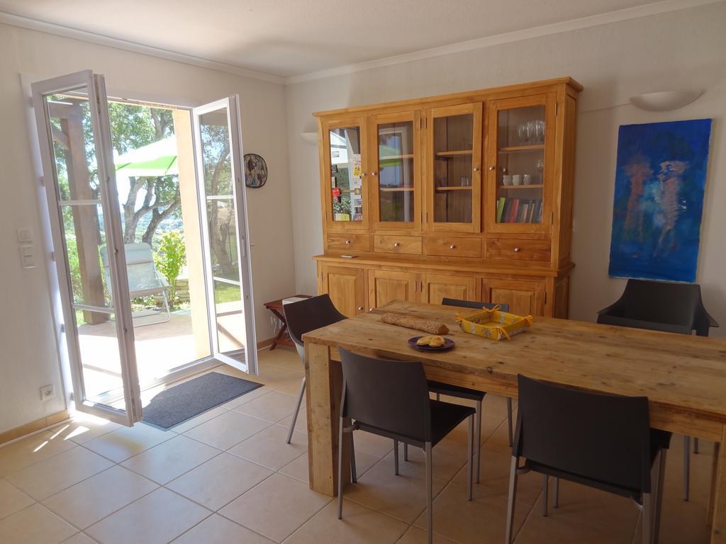 Villa Les Coralines Les Issambres Quarto foto
